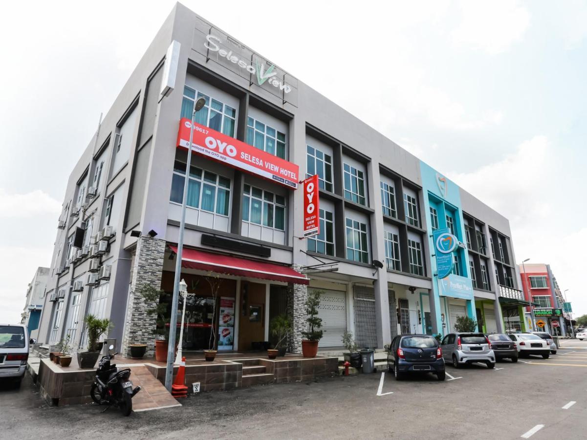 Отель Oyo 89617 Selesa View Bukit Gambir Экстерьер фото
