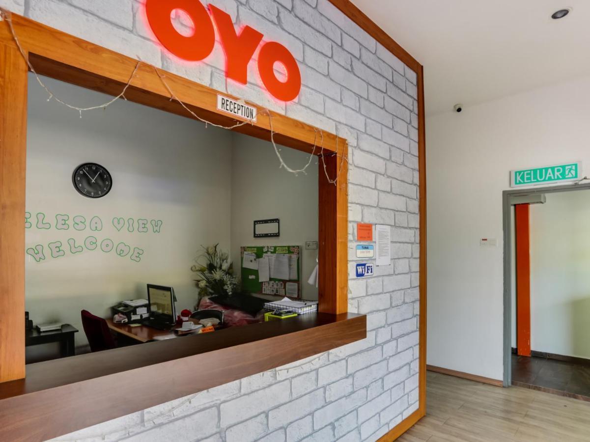 Отель Oyo 89617 Selesa View Bukit Gambir Экстерьер фото